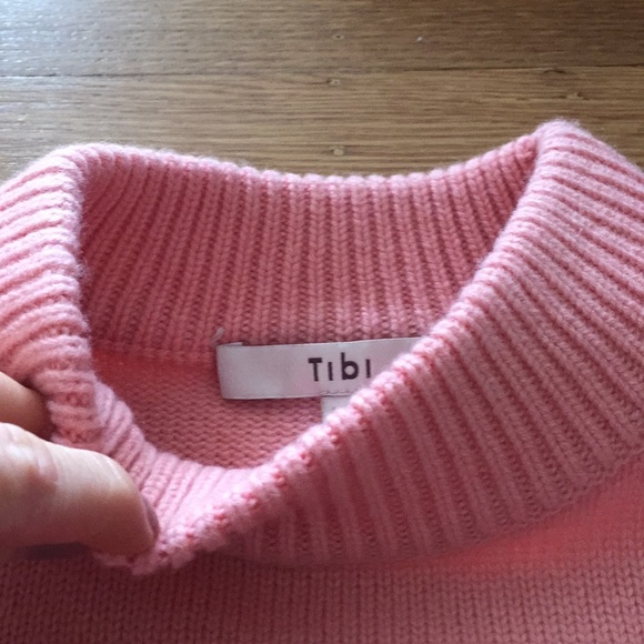 ⛔️SOLD ON ANOTHER SITE! Tibi cashmere sweater - Picture 8 of 8